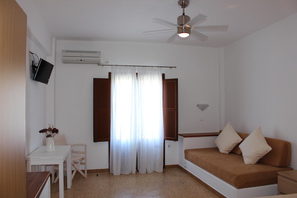 Hotel Kamari Kamares  Pokoj fotografie
